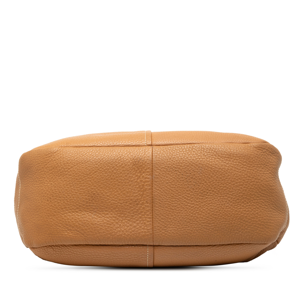Pre-Loved Prada Vitello Daino Shoulder Bag - Picture 3 of 6